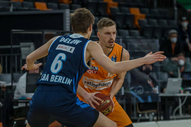 队内部的心 队内部的心